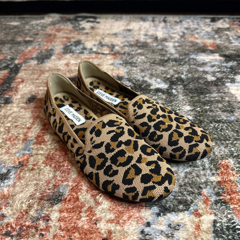 Steve Madden Sabin Woven Knit Comfy Slip On Leopard Print Loafers